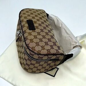 New authentic Gucci canvas GG logo belt bag tan with brown leather trim